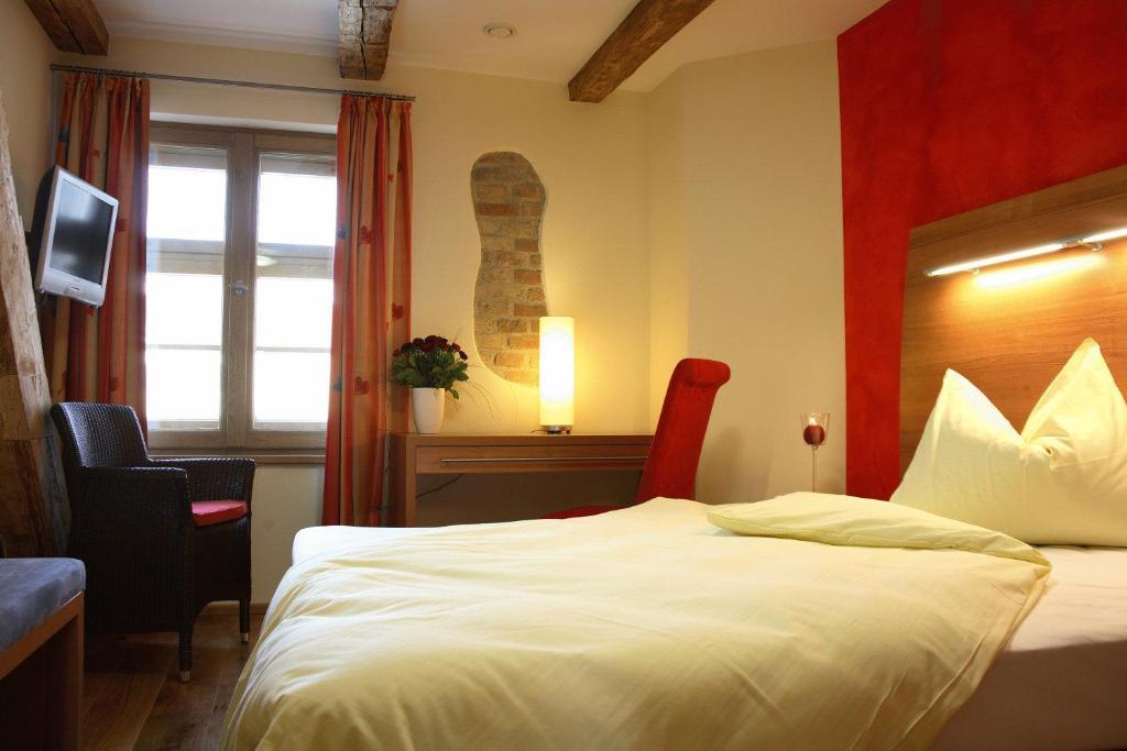 Hotel Zum Grunen Baum Plattling Værelse billede